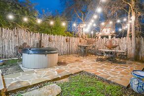 Calmbach Cottage 2 Bedroom Home by RedAwning