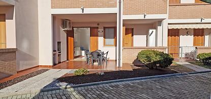 Bright Apartment Close to Ponente Beach - Beahost