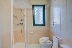 Villa Scianuli 250 meters from the sea