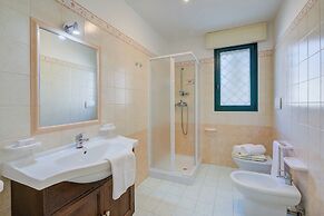 Villa Scianuli 250 meters from the sea