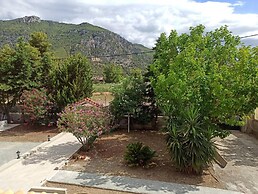 Seaside House in Psatha