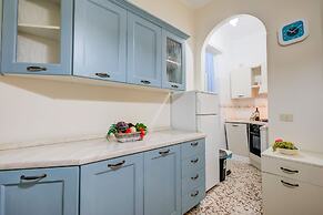 Laigueglia Holidays - 200m From Sea