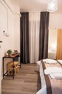 FLORENCE ROOMS NOVELLA