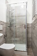 FLORENCE ROOMS NOVELLA