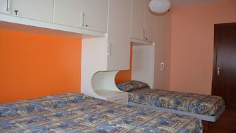 Comfortable 2 Bedroom Apartment - Beahost Rentals