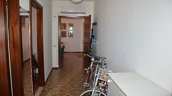 Comfortable 2 Bedroom Apartment - Beahost Rentals