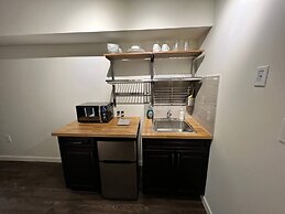 Dt 1bed 1bath Cozy Suite 8 Min Walk To Arena