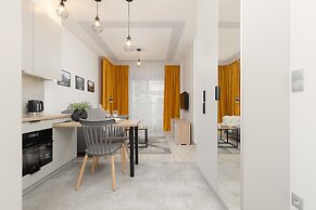 Apartment for Remote Work by Renters
