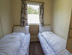 Immaculate 3-bed Caravan With Hot Tub