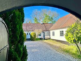 Sydkustens at Tullnäs Vingård