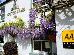 Castle Arms Inn