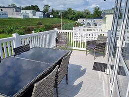 Luxury 2-bed Holiday Lodge Near Bude & Widemouth