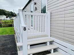 Luxury 2-bed Holiday Lodge Near Bude & Widemouth