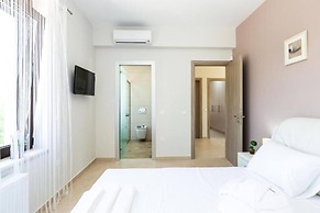 Villa Noboa Sea View Spacious And Cozy 5bd