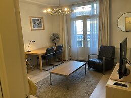 Plato by Hofstad Studios