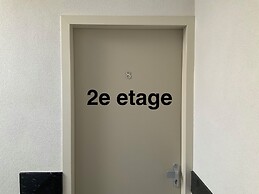 Plato by Hofstad Studios