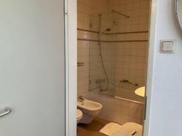 Plato by Hofstad Studios