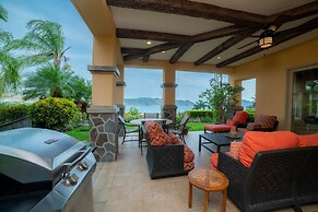 Marbella 2F - 3 Bedr 3 1 2 Bath