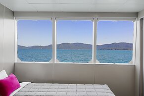 Whitsunday Explorer Small Ship Cruising