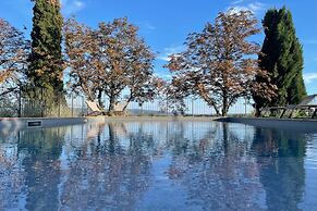 Olivemill Apt Private Jacuzzi Outside