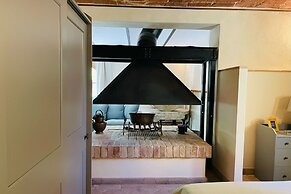 Olivemill Apt Private Jacuzzi Outside