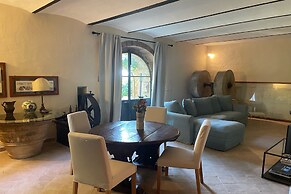 Olivemill Apt Private Jacuzzi Outside