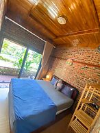 D&D Riverside Homestay