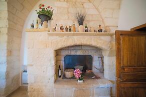 Masseria Relais Saraceno with pool