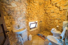 Masseria Relais Saraceno with pool