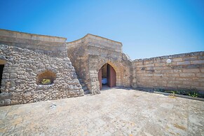 Masseria Relais Saraceno with pool