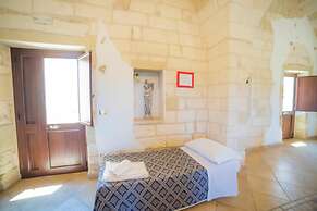 Masseria Relais Saraceno with pool