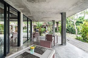 Belvilla Y Resort Near Monkey Forest