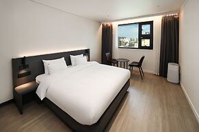 HoundHotel Mokpo PeaceSquare