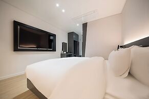 HoundHotel Mokpo PeaceSquare