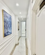 Rose Hotel - by Bay Luxury