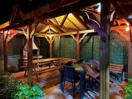 Natural Garden Kırkpınar