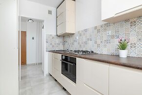 Apartment Near Wawel by Renters