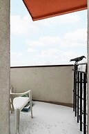 Apartment Near Wawel by Renters