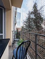 Sienna Modern Apartment by Renters