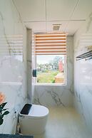 Quy Tai Premium Hotel