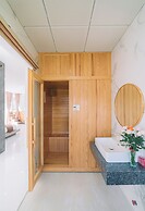 Quy Tai Premium Hotel