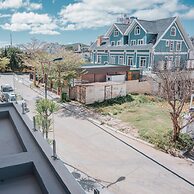 Quy Tai Premium Hotel