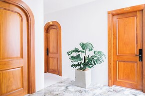 Quy Tai Premium Hotel