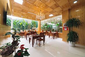 Quy Tai Premium Hotel