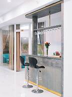 Quy Tai Premium Hotel