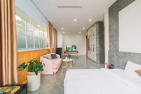 Quy Tai Premium Hotel