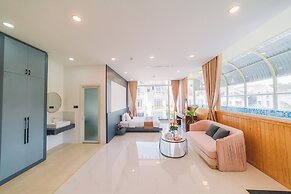 Quy Tai Premium Hotel