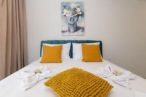 Apartments Mare B with pool