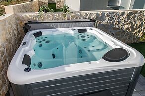 Apartments Mare B with pool