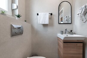 Apartments Mare B with pool